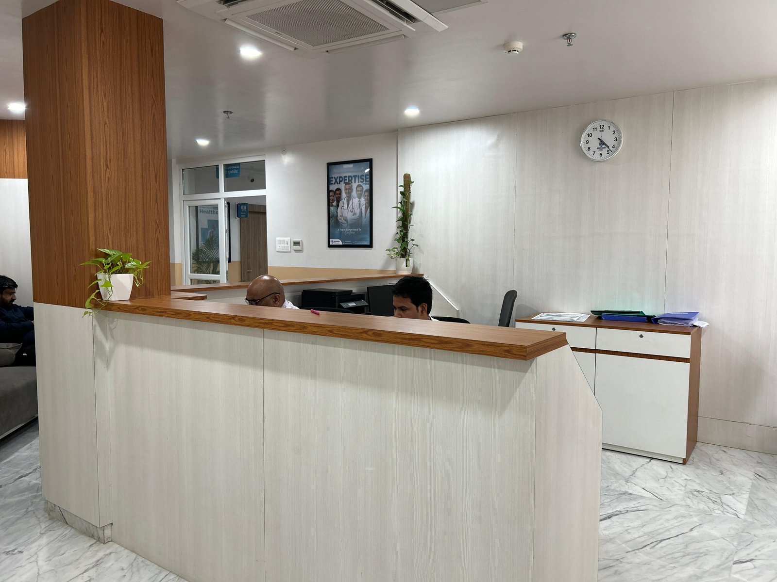 Reception Area & Lobby Image